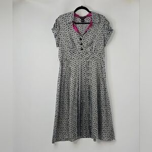 Robbie Bee Retro Throwback ‎ Fit&Flare Satiny Dress Puff Cap Sleeve Pleats Sz:14